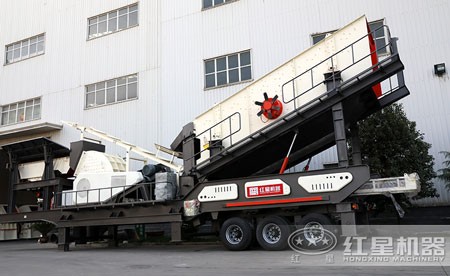 車載流動錘式破碎機多少錢？產量多高？